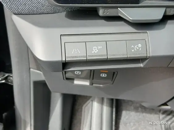 RENAULT MEGANE V - voiture d'occasion - Photo 15