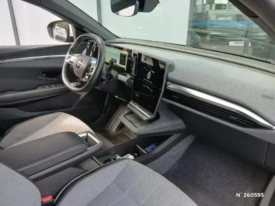 RENAULT MEGANE V - voiture d'occasion - Photo 10