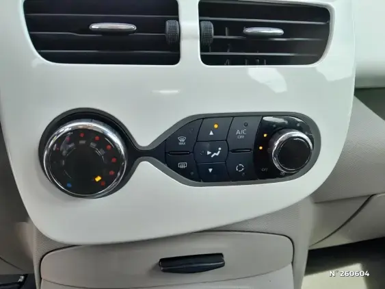RENAULT ZOE - voiture d'occasion - Photo 14