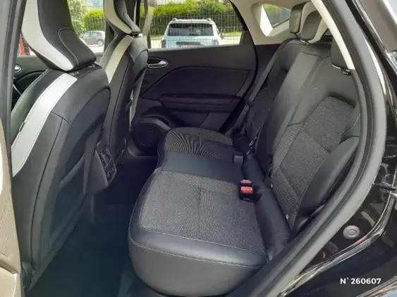RENAULT CAPTUR II - voiture d'occasion - Photo 11