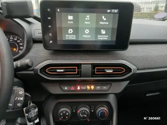 DACIA SANDERO III - voiture d'occasion - Photo 13