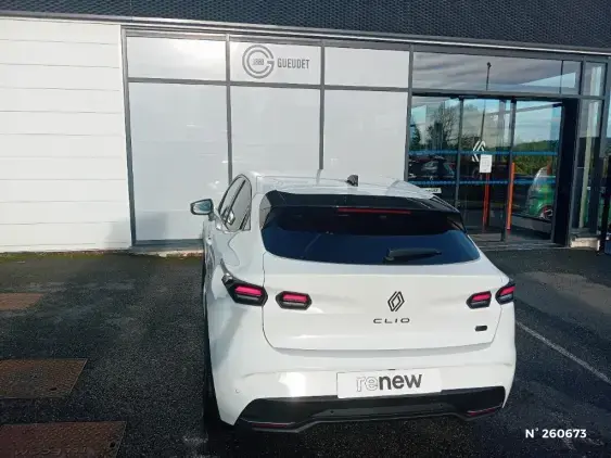 RENAULT CLIO VI - voiture d'occasion - Photo 6