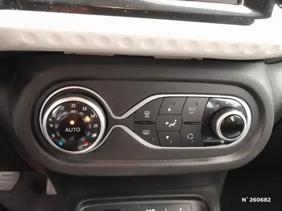 RENAULT TWINGO ELECTRIQUE III - voiture d'occasion - Photo 15