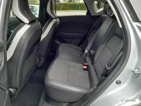 RENAULT CAPTUR II - voiture d'occasion - Photo 11