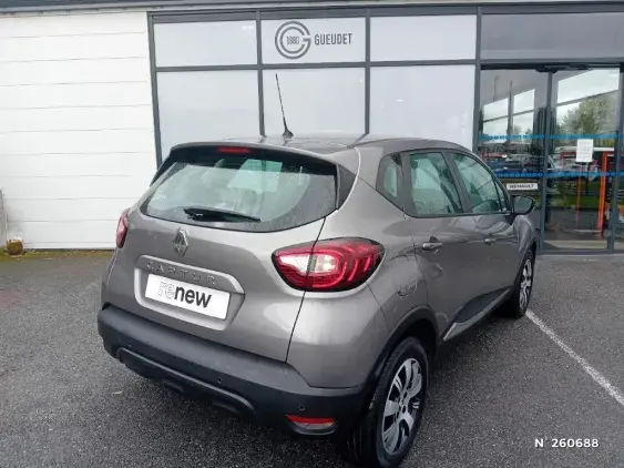 RENAULT CAPTUR - voiture d'occasion - Photo 4