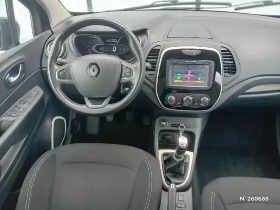 RENAULT CAPTUR - voiture d'occasion - Photo 9