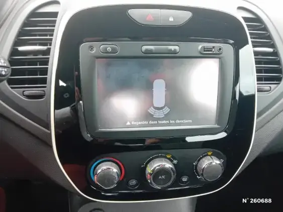 RENAULT CAPTUR - voiture d'occasion - Photo 14
