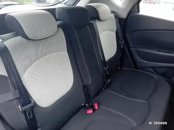 RENAULT CAPTUR - voiture d'occasion - Photo 11