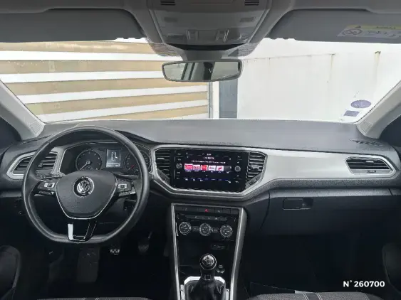 VOLKSWAGEN T-ROC - voiture d'occasion - Photo 9