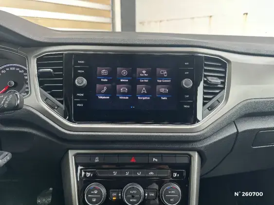 VOLKSWAGEN T-ROC - voiture d'occasion - Photo 13