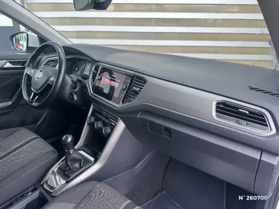 VOLKSWAGEN T-ROC - voiture d'occasion - Photo 10