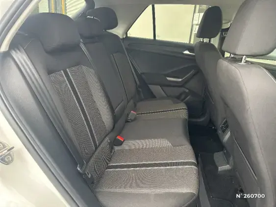 VOLKSWAGEN T-ROC - voiture d'occasion - Photo 11