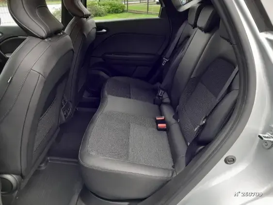 RENAULT CAPTUR II - voiture d'occasion - Photo 11