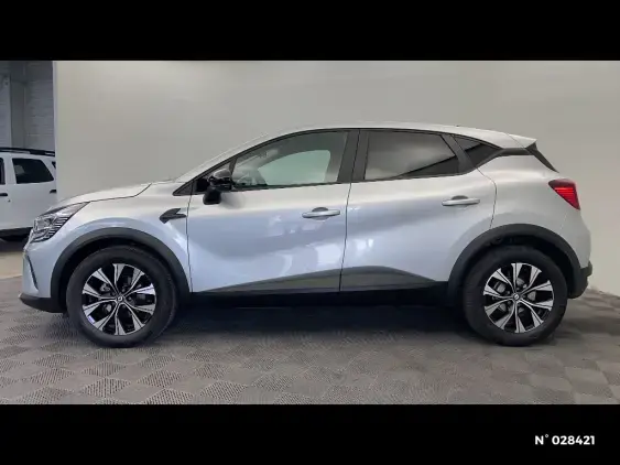 RENAULT CAPTUR II - voiture d'occasion - Photo 2