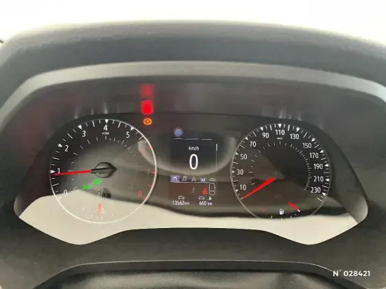 RENAULT CAPTUR II - voiture d'occasion - Photo 12