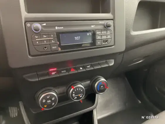 RENAULT EXPRESS VAN I - voiture d'occasion - Photo 12