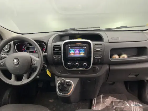 RENAULT TRAFIC FG III - voiture d'occasion - Photo 9