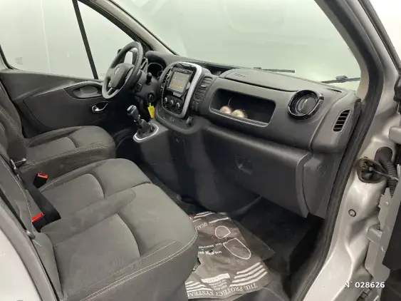 RENAULT TRAFIC FG III - voiture d'occasion - Photo 10