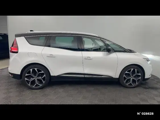 RENAULT SCENIC IV - voiture d'occasion - Photo 5