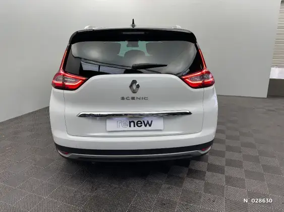 RENAULT SCENIC IV - voiture d'occasion - Photo 6