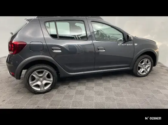 DACIA SANDERO II - voiture d'occasion - Photo 5