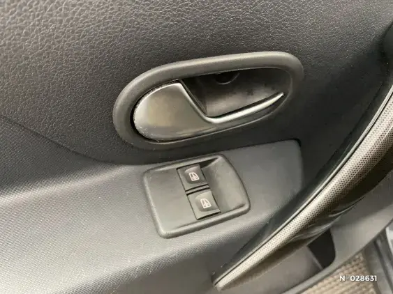 DACIA SANDERO II - voiture d'occasion - Photo 24