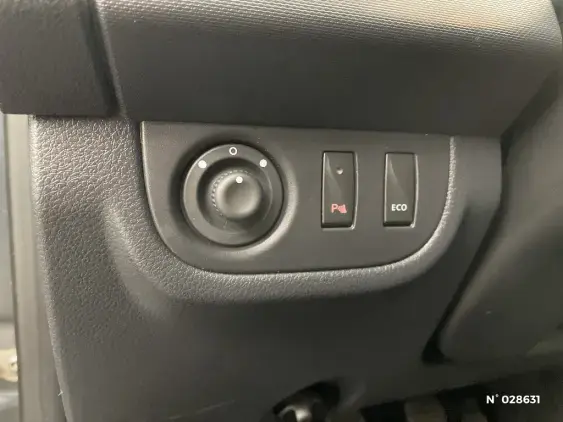 DACIA SANDERO II - voiture d'occasion - Photo 25