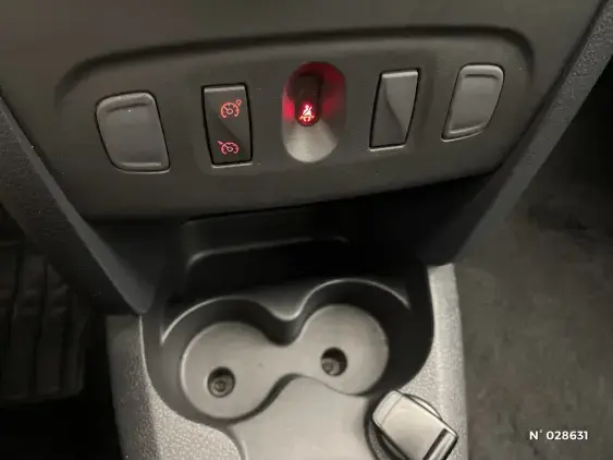 DACIA SANDERO II - voiture d'occasion - Photo 28