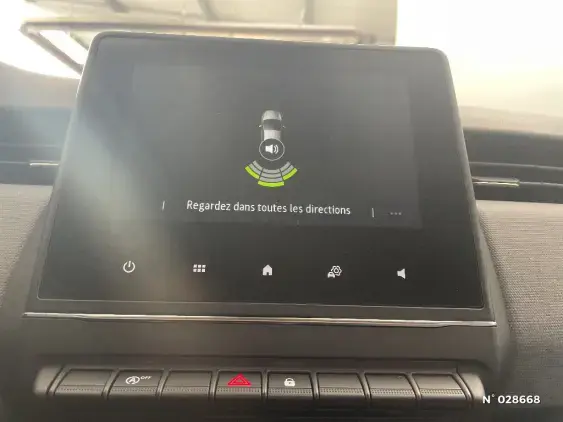 RENAULT CLIO V - voiture d'occasion - Photo 14