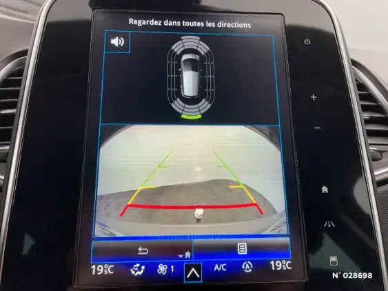 RENAULT SCENIC IV - voiture d'occasion - Photo 14