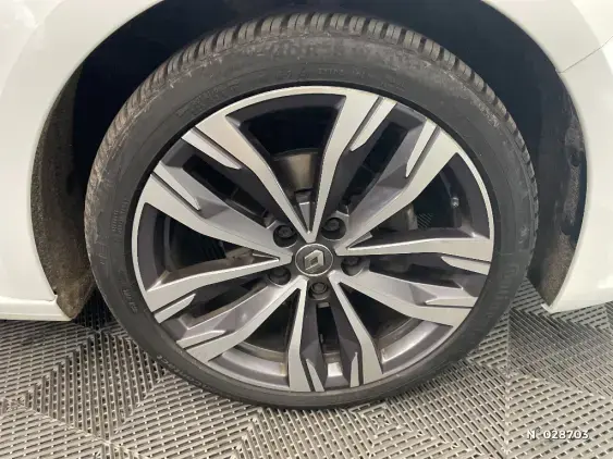 RENAULT MEGANE IV - voiture d'occasion - Photo 8