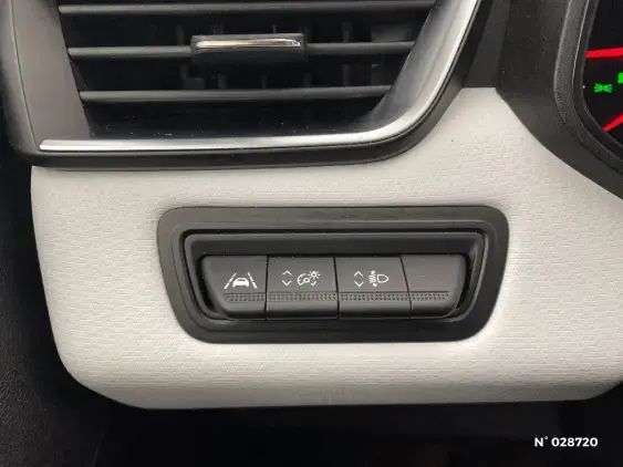 RENAULT CLIO V - voiture d'occasion - Photo 15