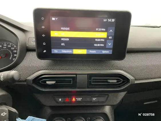 DACIA SANDERO III - voiture d'occasion - Photo 13