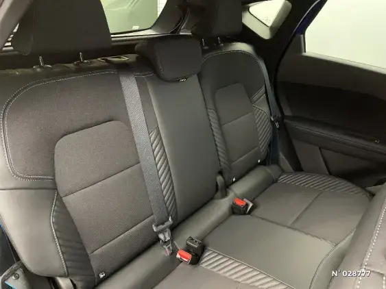 RENAULT CAPTUR II - voiture d'occasion - Photo 11