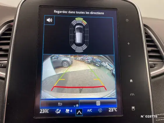 RENAULT SCENIC IV - voiture d'occasion - Photo 14