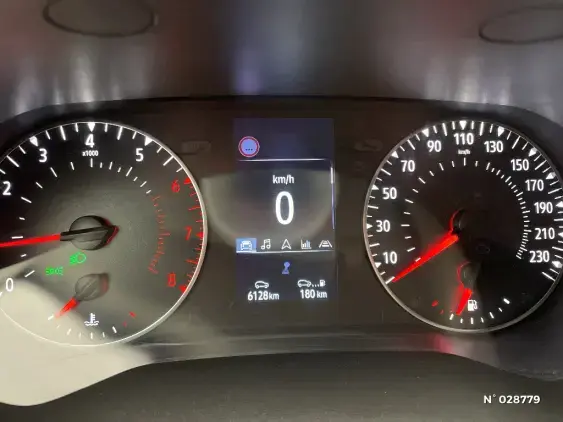 RENAULT CAPTUR II - voiture d'occasion - Photo 12