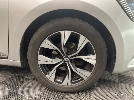 RENAULT CLIO V - voiture d'occasion - Photo 8