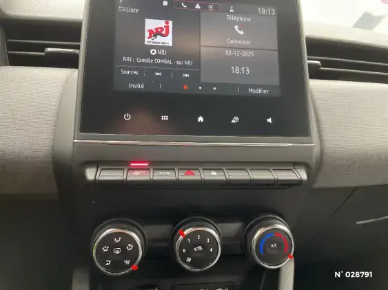 RENAULT CLIO V - voiture d'occasion - Photo 13