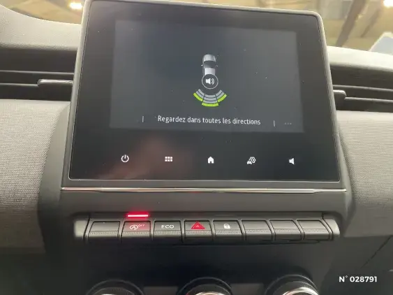 RENAULT CLIO V - voiture d'occasion - Photo 14