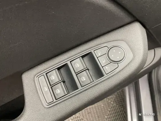 RENAULT CLIO V - voiture d'occasion - Photo 26