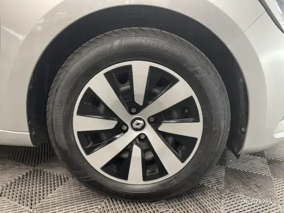 RENAULT CLIO V - voiture d'occasion - Photo 8