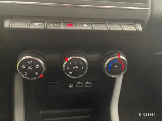 RENAULT CLIO V - voiture d'occasion - Photo 14