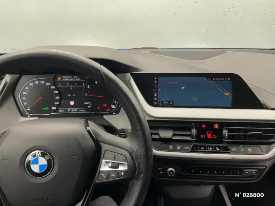 BMW SERIE 1 F40 - voiture d'occasion - Photo 13