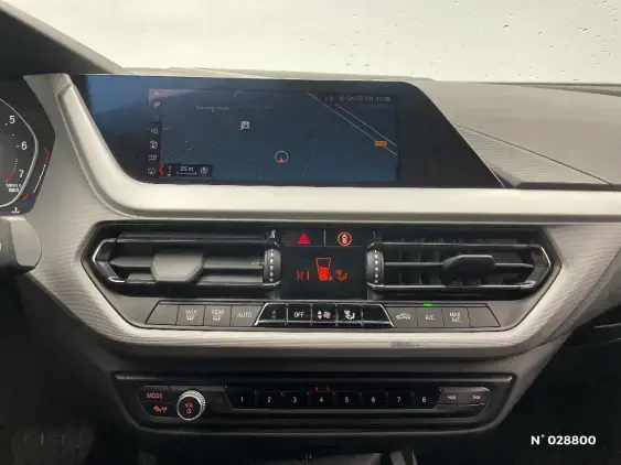 BMW SERIE 1 F40 - voiture d'occasion - Photo 15