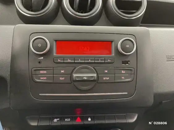 DACIA DUSTER II - voiture d'occasion - Photo 14