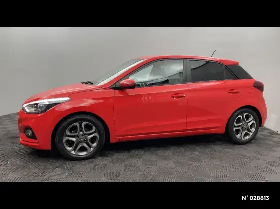 HYUNDAI i20 II - voiture d'occasion - Photo 2