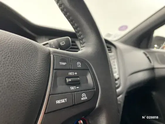 HYUNDAI i20 II - voiture d'occasion - Photo 15