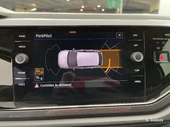 VOLKSWAGEN POLO VI - voiture d'occasion - Photo 14