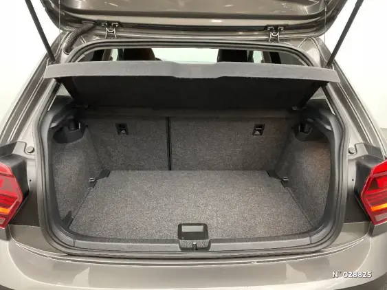 VOLKSWAGEN POLO VI - voiture d'occasion - Photo 7