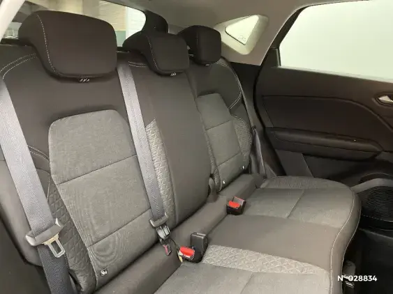 RENAULT CAPTUR II - voiture d'occasion - Photo 11